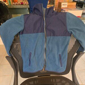 Boy's Carter's full zip fleece size 7